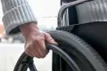 Ukradł wózek inwalidzki ze szpitala, bo… bolały go nogi