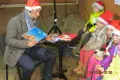 Mikołaje z Ratusza czytali dzieciom ze szkoły Podstawowej nr 2