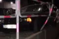 19-latek z BMW uszkodził ogrodzenie przy galerii