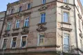 Niebezpieczne elewacje na Karola Miarki?