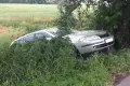 Bolesławianin uciekał przed policją, zderzył się z drzewem i wylądował w rowie