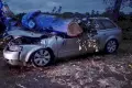 Koło Kraszowic drzewo runęło na auto – kierowca ranny