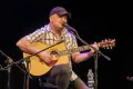 Koncert Tomasza Wachnowskiego w powiatowym Teatrze Starym