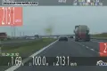 Gnał autem ponad 200 km/h. Szaleńczą jazdę przerwała mu policja