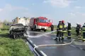 Pożar auta na drodze Nowogrodziec – Gierałtów