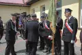 Strażacy ochotnicy z Różyńca ze sztandarem