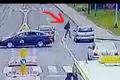 Kierująca oplem potrąciła 43-letnią kobietę na pasach