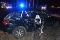 Zignorowała znak „stop” i wjechała wprost pod pociąg. 2 osoby ranne