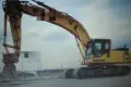 Złodziej-recydywista włamał się do baku koparki. Bak okazał się… pusty