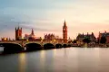 Jak długo idą paczki do Polski z UK?