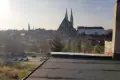 Młoda kobieta chciała skoczyć z dachu. Uratowali ją policjanci