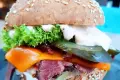 Rzemieślnicze PITY i BURGERY w Winestone Bolesławiec