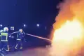 Nocny pożar w Nowogrodźcu. Spłonęło auto