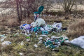 Mn&oacute;stwo śmieci przy zbiorniku Krępnica