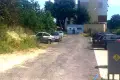 Brak latarni i chodników oraz prowizoryczna droga na osiedlu przy Kleeberga