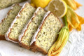 Cytrynowy chlebek z cukinii z makiem
