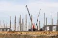 Przy strefie ekonomicznej w Bolesławcu trwa budowa hali o powierzchni 50 000 m²
