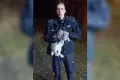 Policjant uratował królika z płonącej altanki