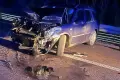 Niebezpiecznie na A4: auto uderzyło w barierki