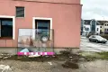 Czytelniczka prosi o nagłośnienie sprawy uszkodzonej szyby