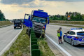 Utrudnienia na A18 &ndash; wypadek ciężar&oacute;wki