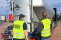A4: niesprawna ciężarówka i niebezpieczna cysterna. Jest mandat, będzie postępowanie