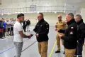 Mundurowi rywalizowali w mikołajkowym turnieju halówki. DUŻO ZDJĘĆ