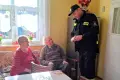 Czujki tlenku węgla dla mieszkańców. Charytatywna akcja strażaków