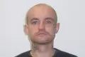 To mężczyzna ścigany listem gończym. Za co?