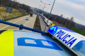 Wypadek na A4: ciężar&oacute;wka zderzyła się z osob&oacute;wką. Policja szuka świadk&oacute;w