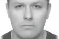 To mężczyzna ścigany listem gończym, wiemy za co! Widziałeś go? Powiadom policję!
