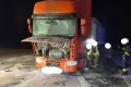 Wieczorny pożar ciężarówki. Szybka reakcja kierowcy zapobiegła tragedii