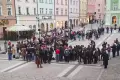 Na rynku w Bolesławcu zgromadzenie