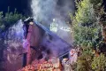 Fire in Gromadka. Firefighters battled the flames at night