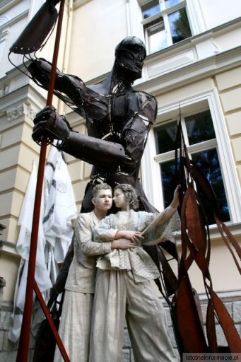 Daj buzi, póki tato nie widzi