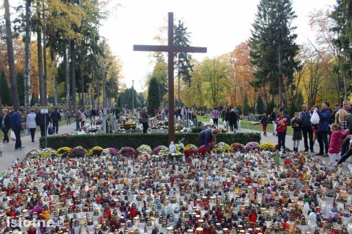 Cmentarz w Bolesławcu w czasie 