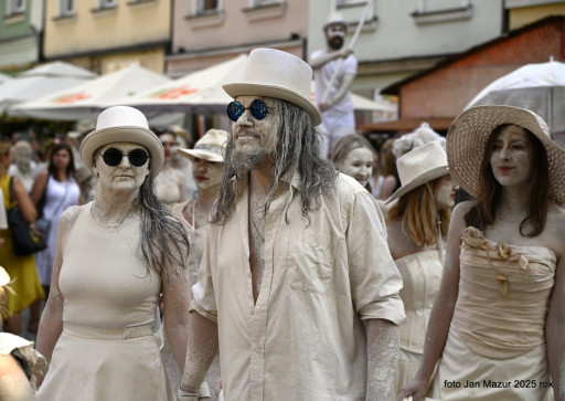 Parada z miłości do Gliny-2025  rok