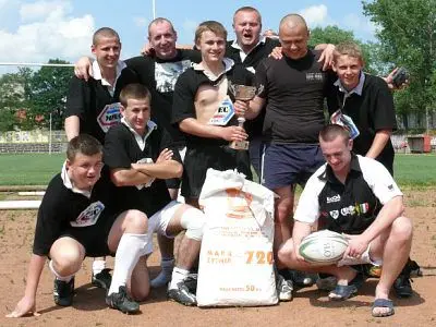 Rugbyści z Nowego Sącza - zwycięzcy bolesławieckiego turnieju