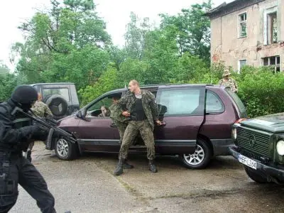 Ćwiczenia służb w Pstrążu