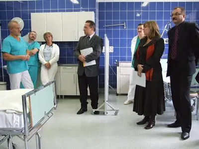 Na pierwszym planie: Jarosław Kuc, Piotr Roman, Urszula Fuchs i Cezary Przybylski