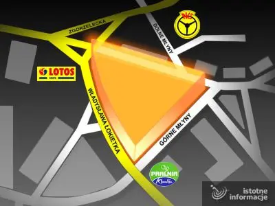 Mapa terenu. Na pomarańczowo zaznaczono działkę, na której ma stanąć galeria.