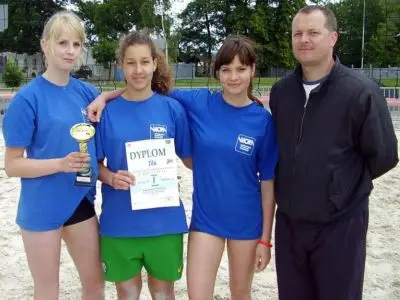 Mistrzynie powiatu i Marcin Sobczyszyn