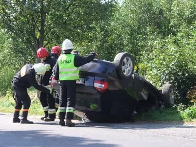 Na miejscu wypadku pojawili się strażacy z Bolesławca i z Warty Bolesławieckiej