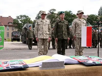 Dowódcy Grup Wsparcia Ogniowego wpisali się do Kroniki Jednostki