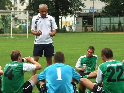 Krzysztof Lechowski nie jest już trenerem drużyny BKS Bobrzanie