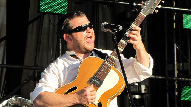 Wulkan energii – tak najkrócej można opisać występ grupy Fanfara Kalashnikov