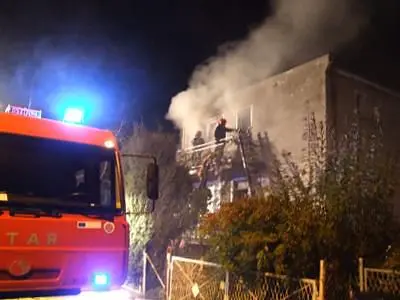 W akcji gaśniczej brały udział dwa zastępy straży pożarnej