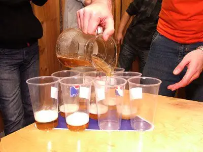 BeerPong to znakomita zabawa dla miłośników piwa
