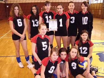 Reprezentacja dziewcząt z Gimnzjum nr 3 w Bolesławcu