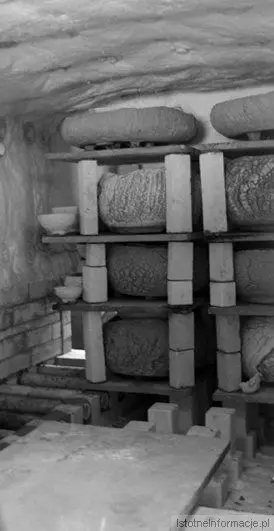 Mateusz Grobelny's Mobile Kiln